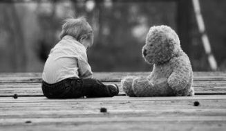 Evitar el rechazo de los demás rompiendo mitos sobre el Asperger.