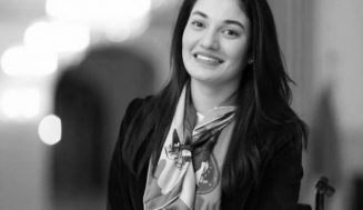 Muniba Mazari. Discurso motivacional.